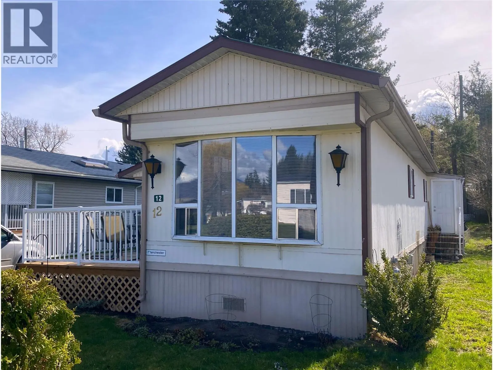 2932 Buckley Road Unit# 12. Sorrento, British Columbia