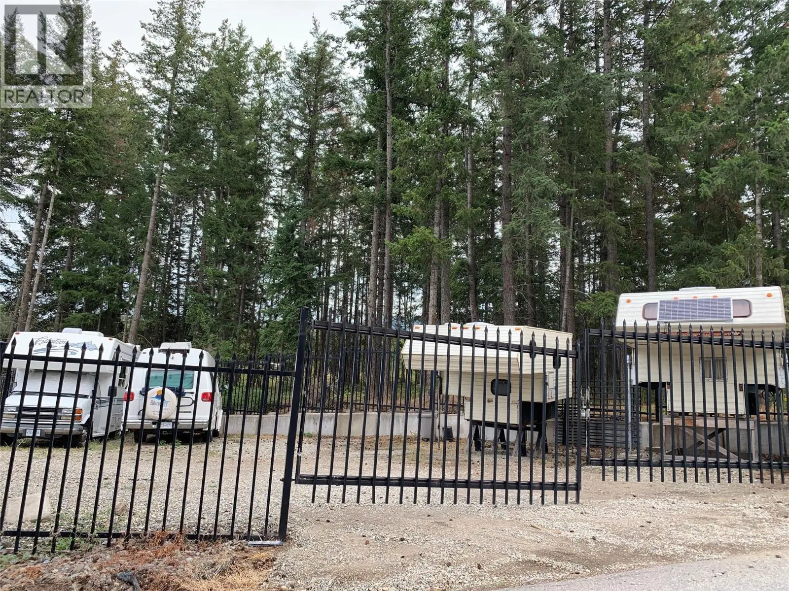 2932 Buckley Road Unit# 12. Sorrento, British Columbia