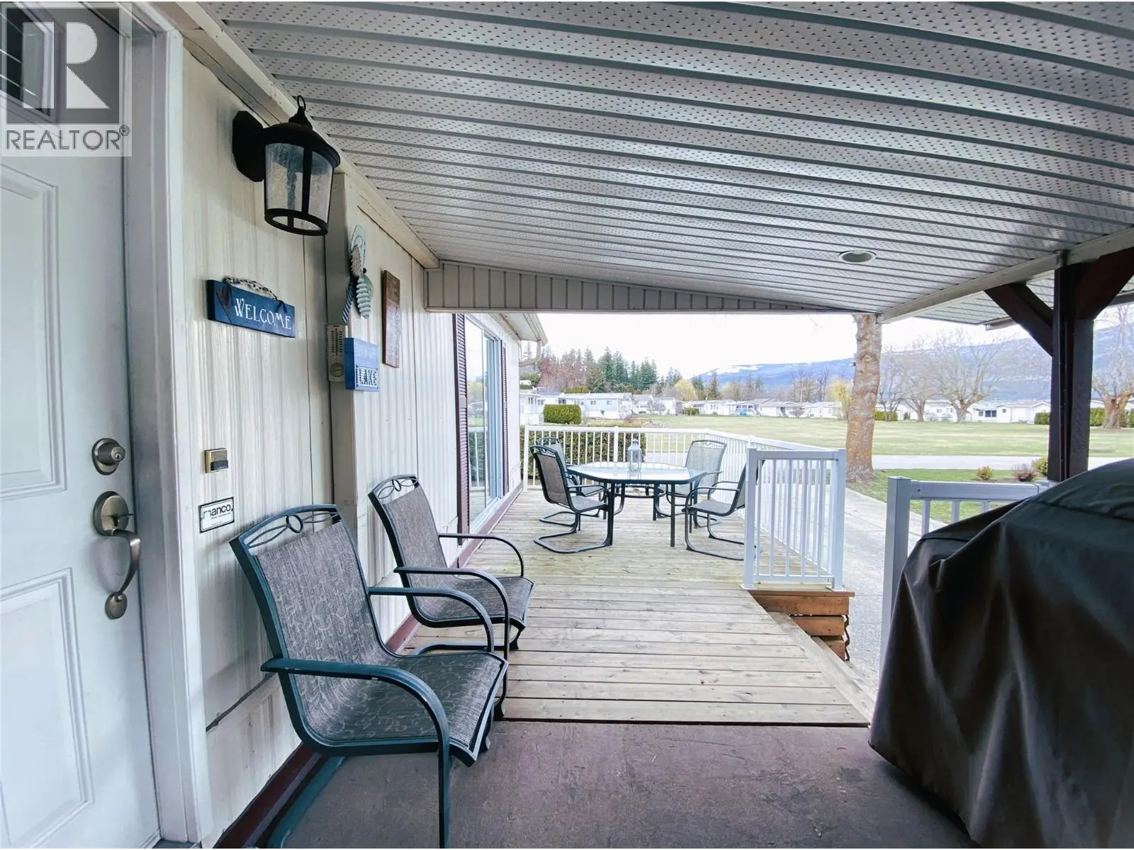 2932 Buckley Road Unit# 12. Sorrento, British Columbia