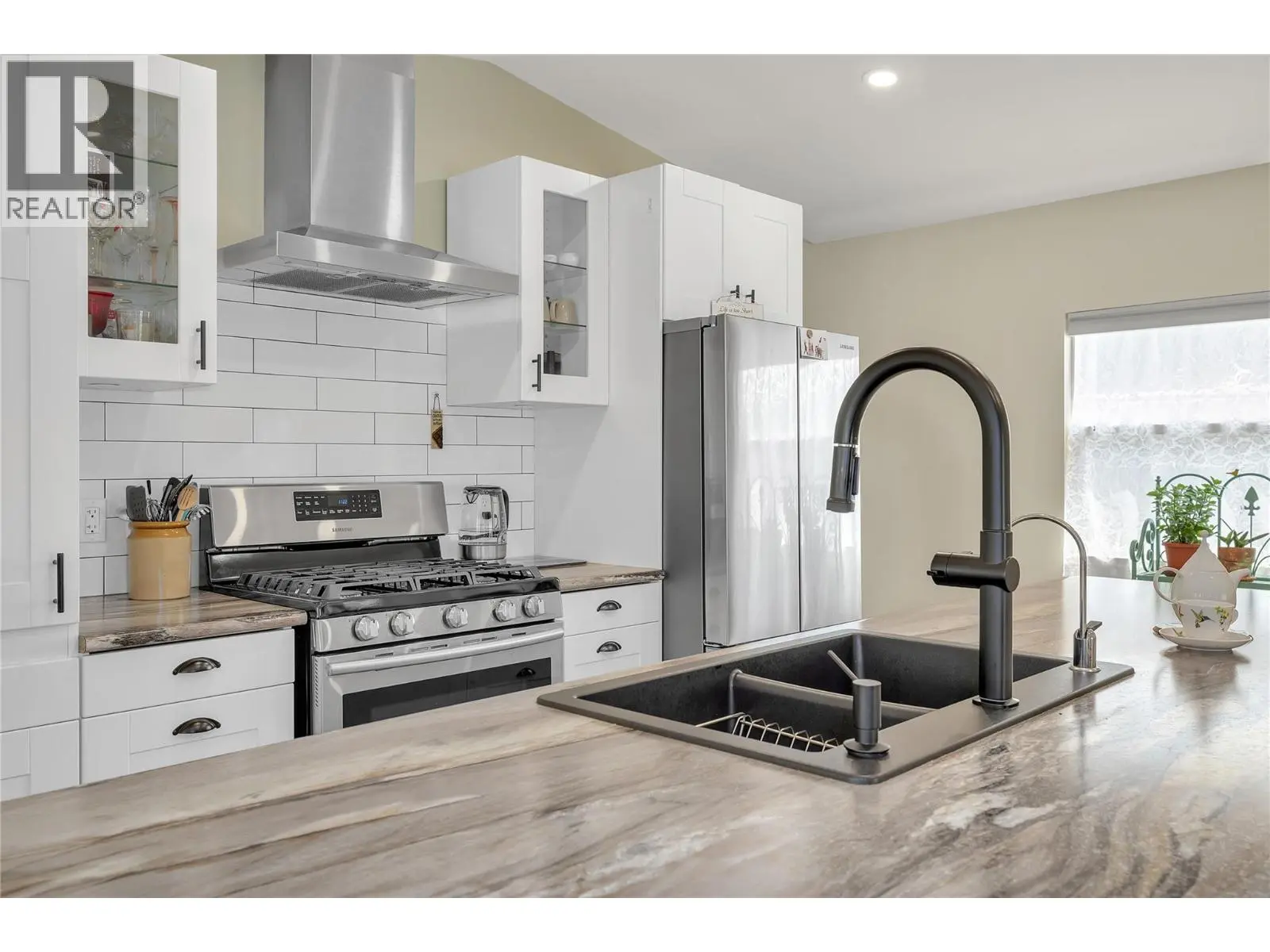 6663 Highway 97 S Unit# 11. Peachland, British Columbia