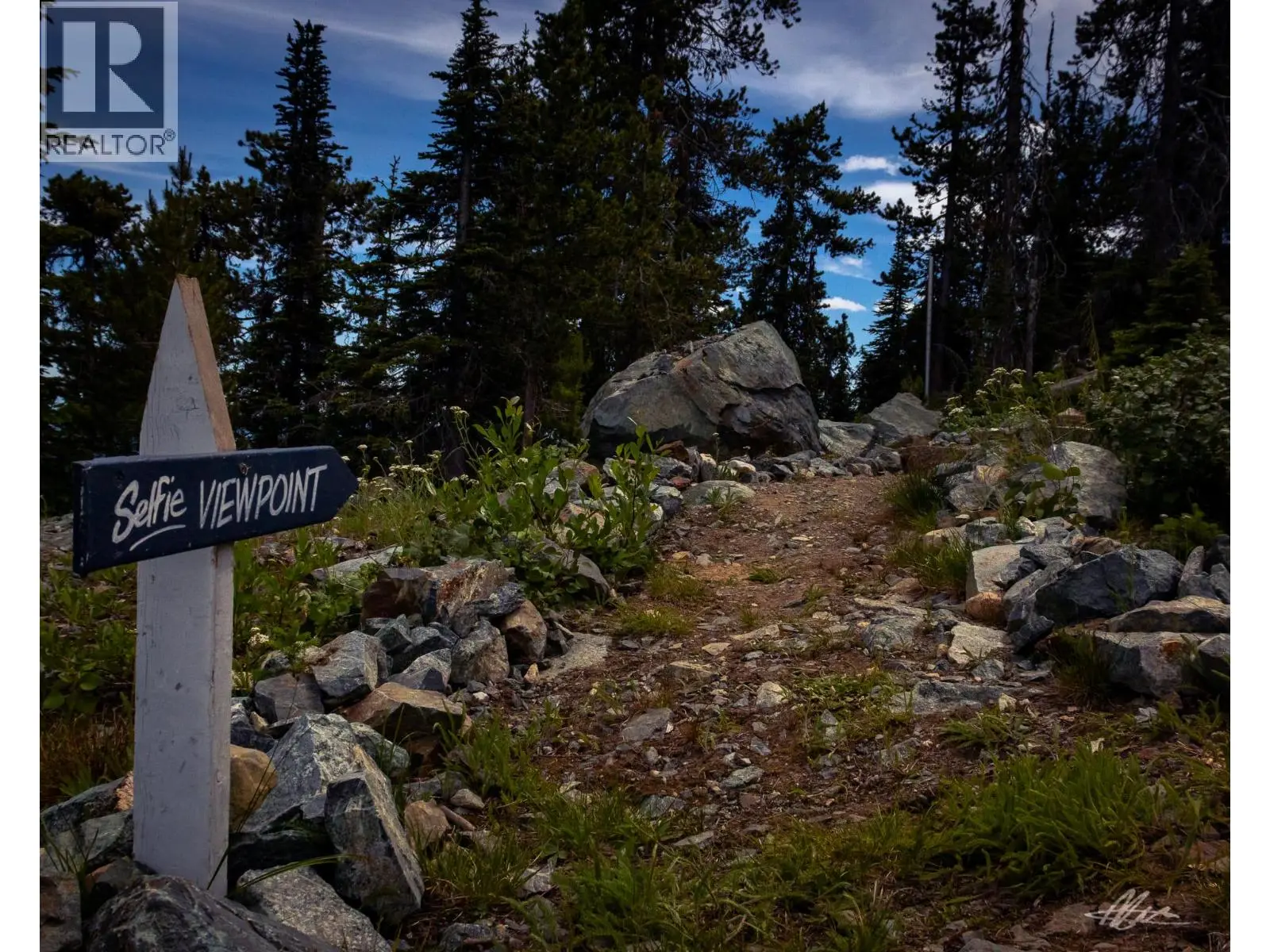 127 Wapiti Creek Road. Oliver, British Columbia