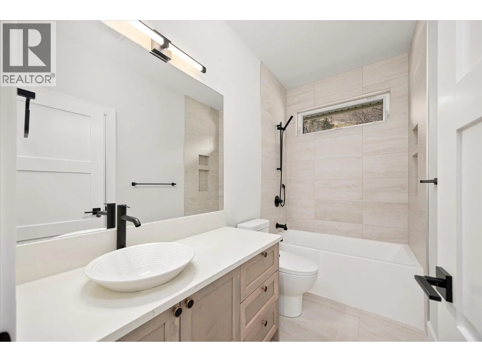 167 Heldon Court. West Kelowna, British Columbia