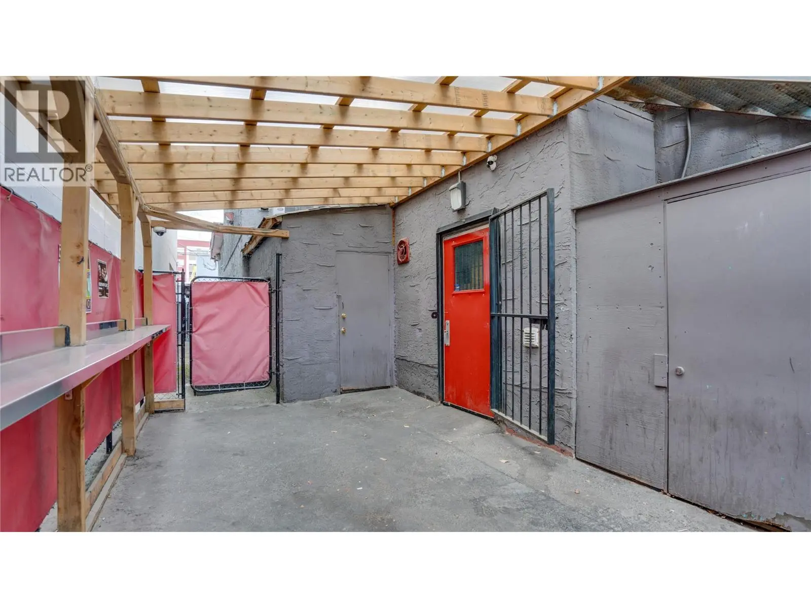 2900 29 Avenue. Vernon, British Columbia