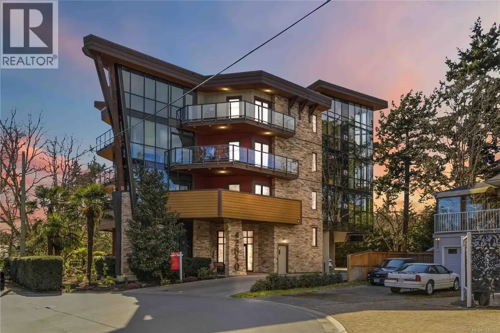 301 2850 Aldwynd Rd, Langford