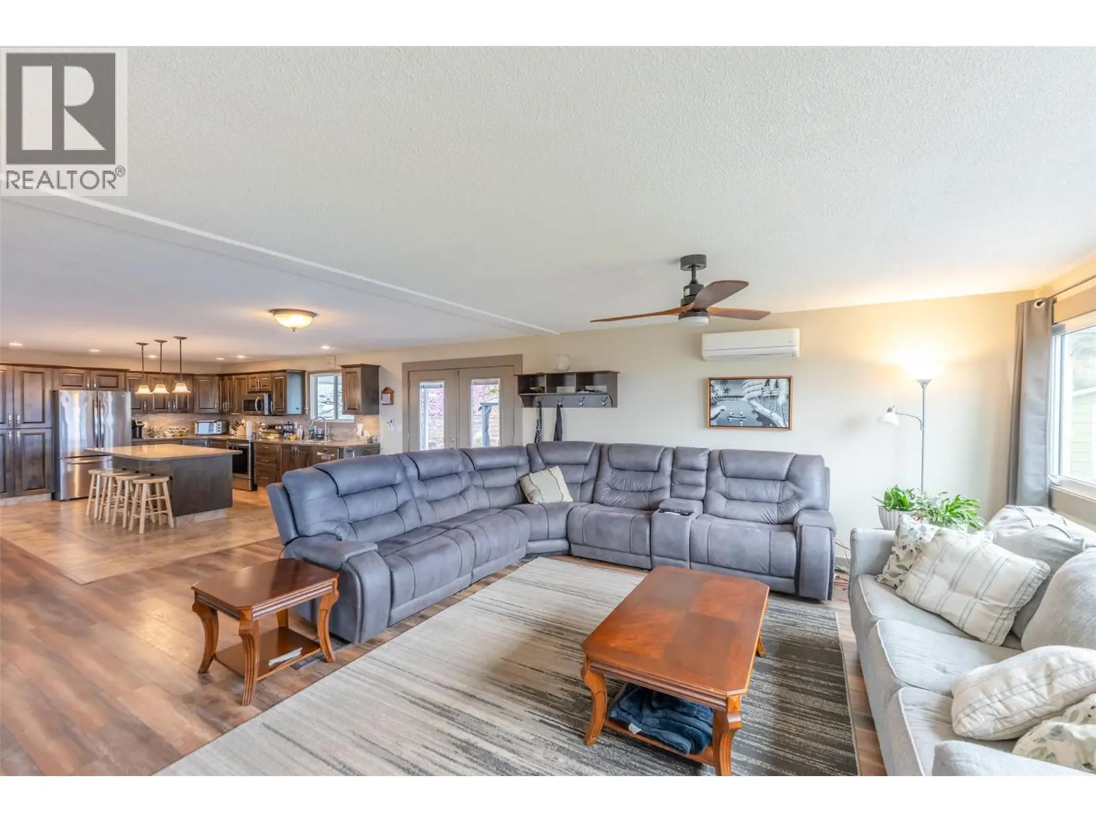 1418 Fairview Road. Oliver, British Columbia