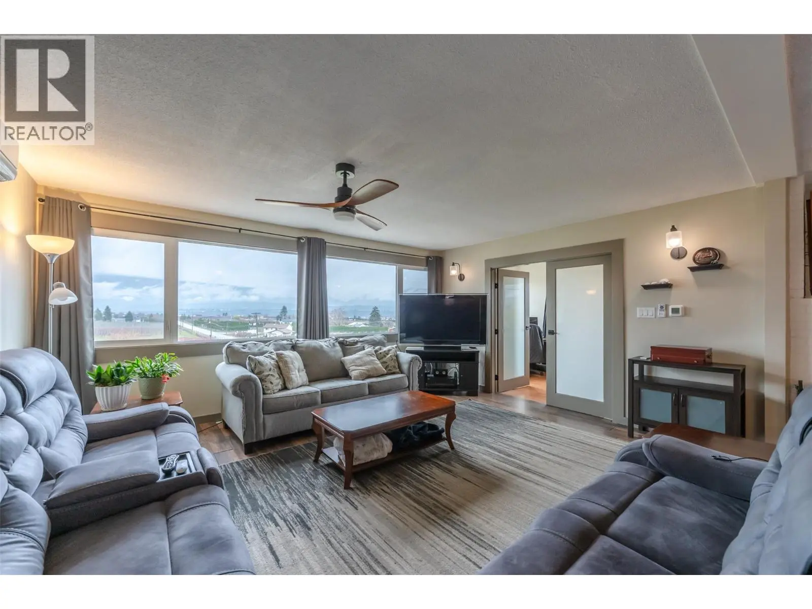1418 Fairview Road. Oliver, British Columbia