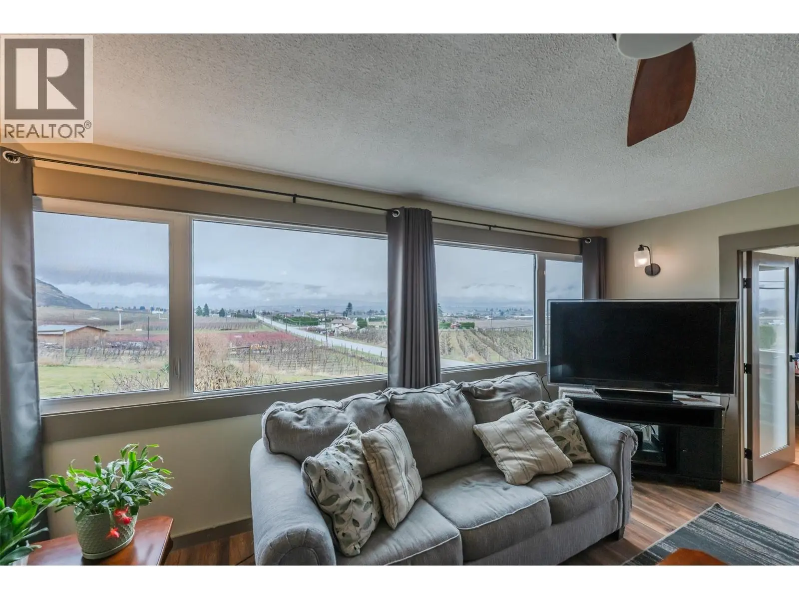 1418 Fairview Road. Oliver, British Columbia