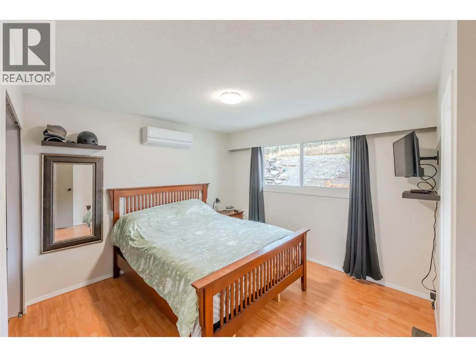 1418 Fairview Road. Oliver, British Columbia