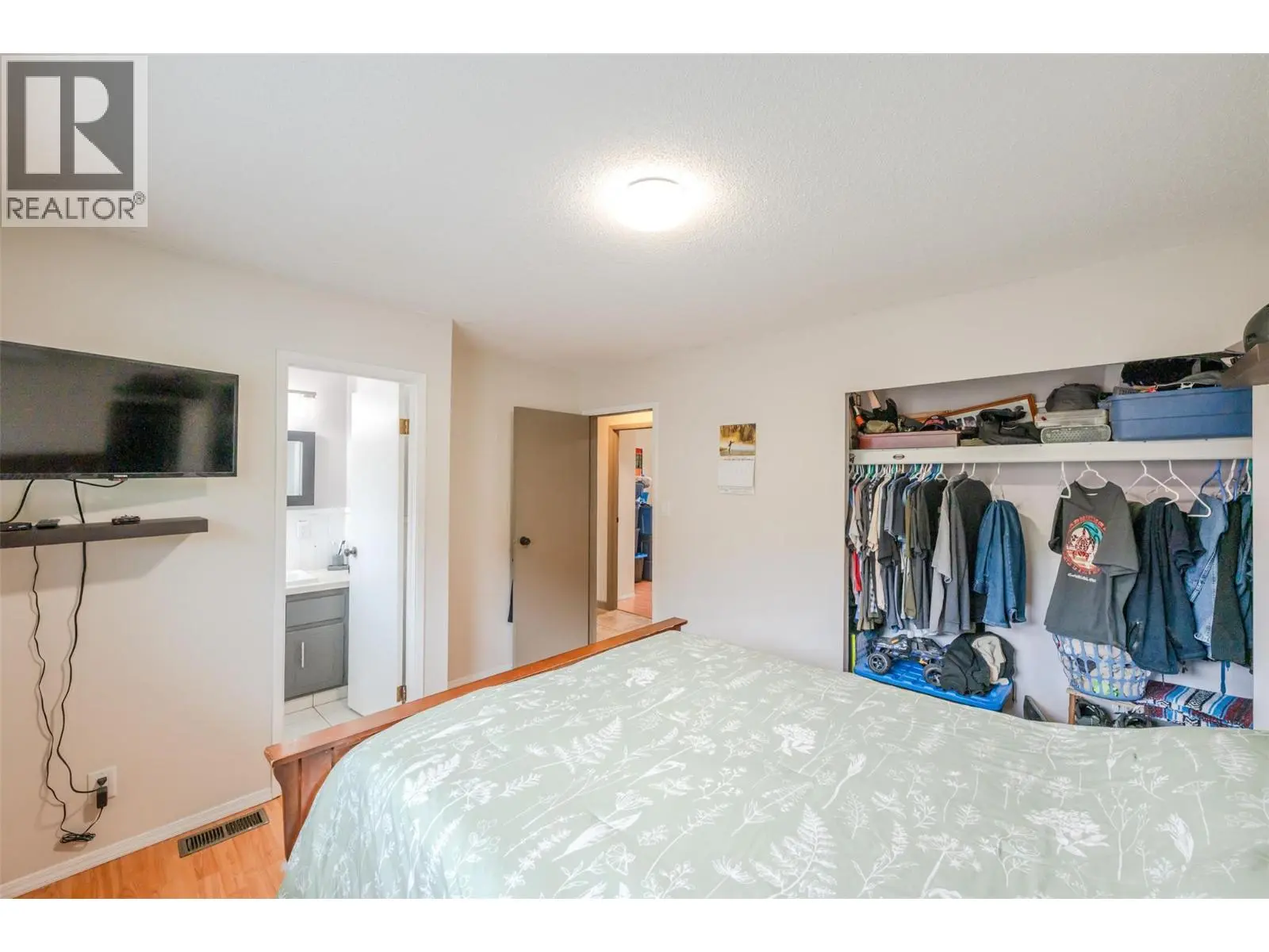1418 Fairview Road. Oliver, British Columbia