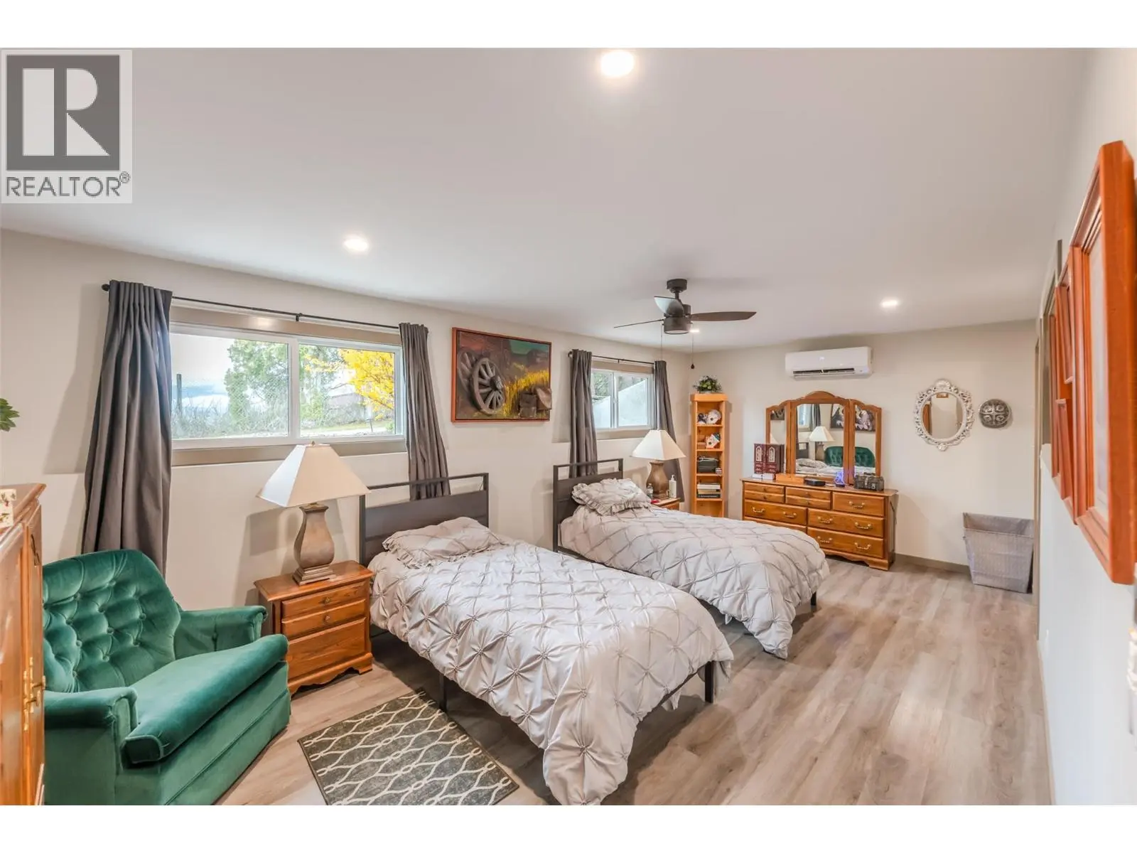 1418 Fairview Road. Oliver, British Columbia