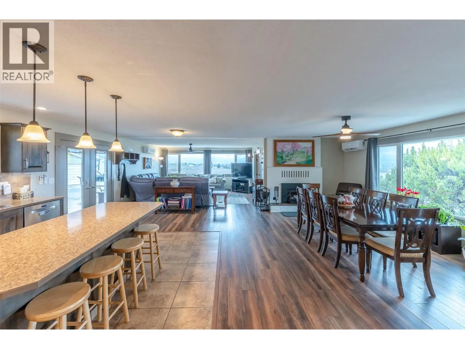 1418 Fairview Road. Oliver, British Columbia