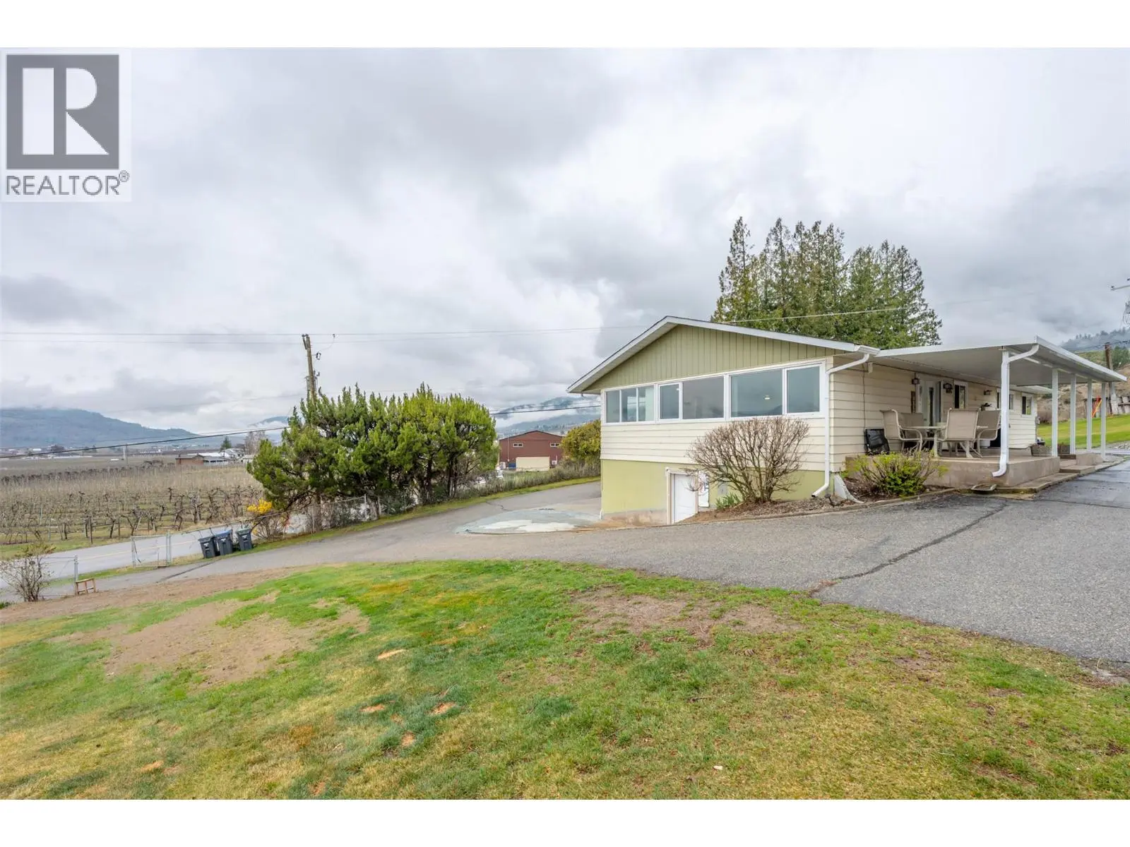 1418 Fairview Road. Oliver, British Columbia