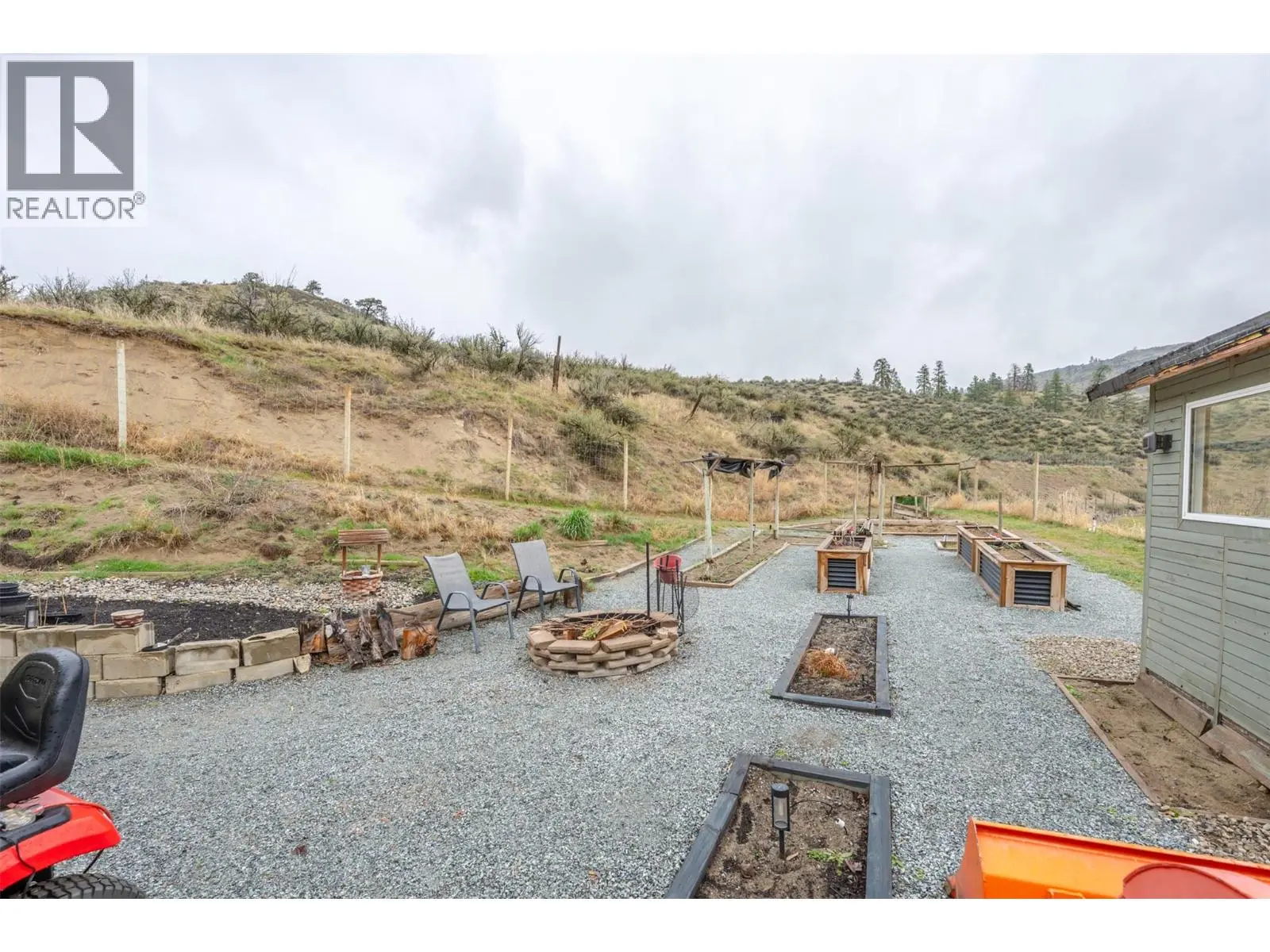 1418 Fairview Road. Oliver, British Columbia