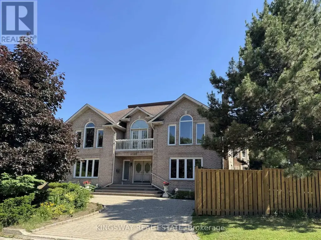 4040 Lookout Court, Mississauga (Rathwood)