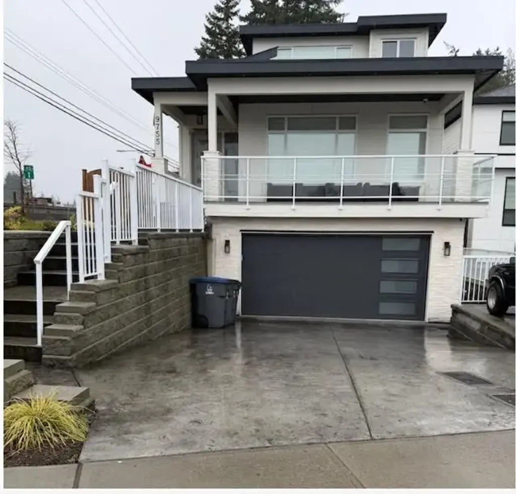 9755 177b Street, Surrey