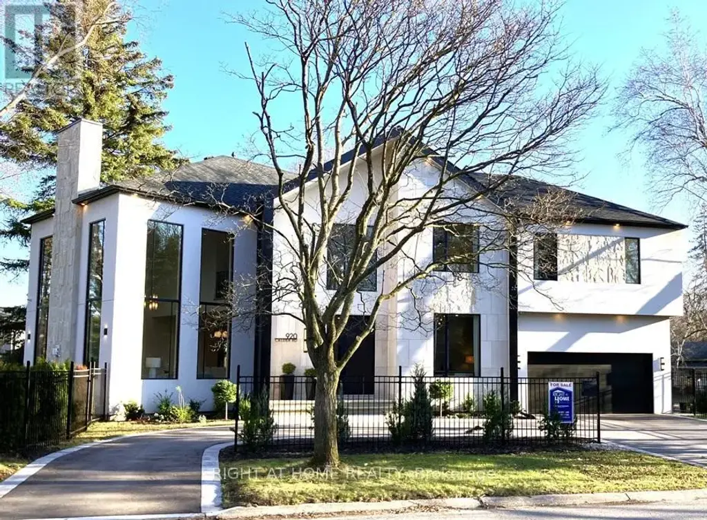 920 Calder Road, Mississauga (Clarkson)