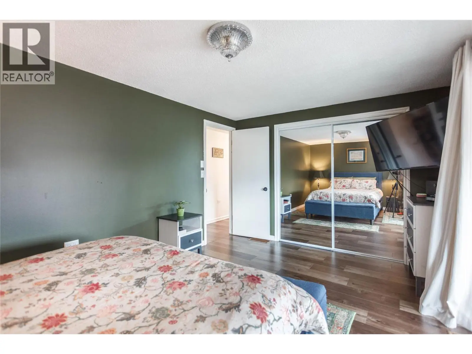 2138 Catt Avenue. Lumby, British Columbia