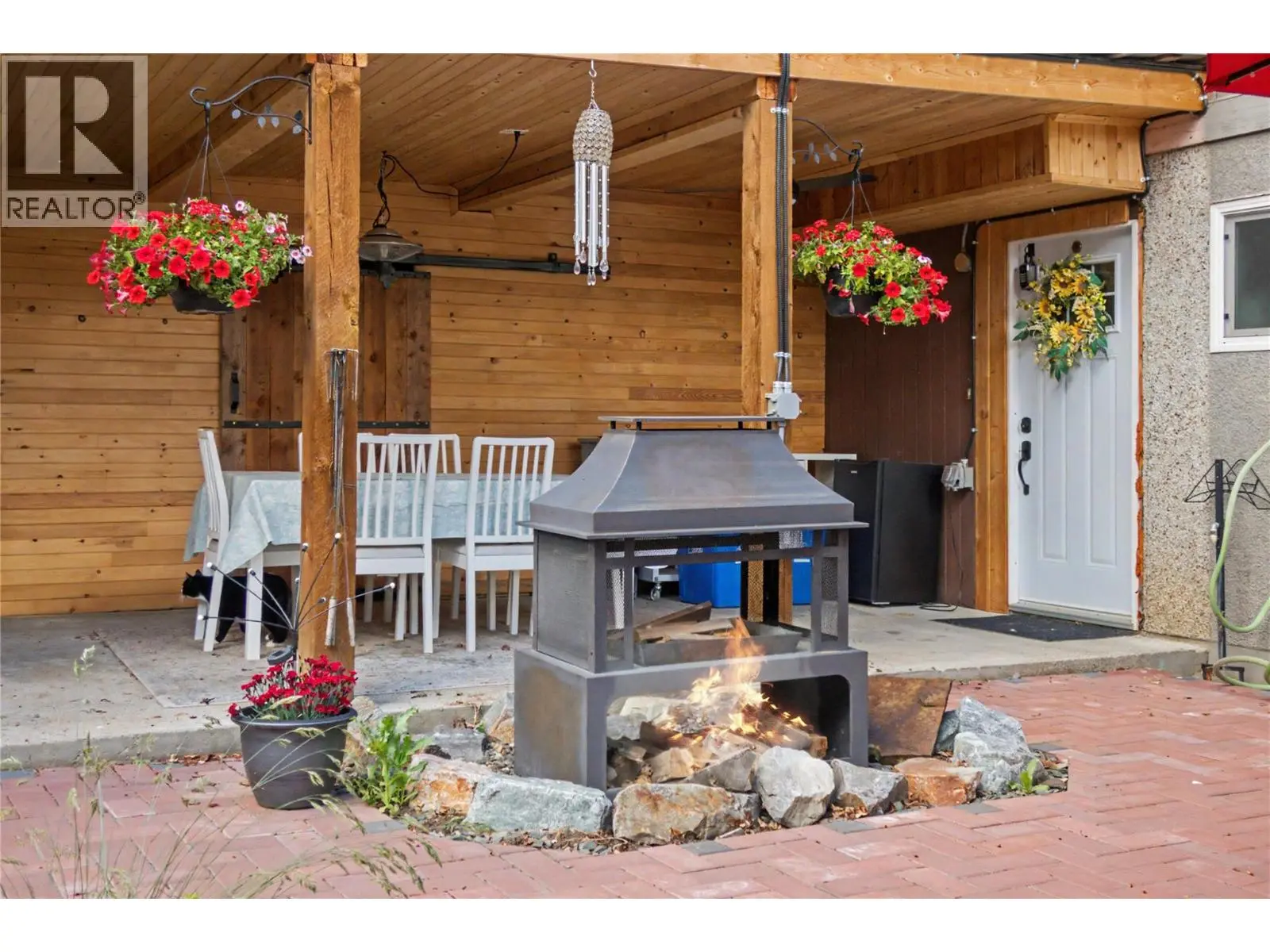 2138 Catt Avenue. Lumby, British Columbia
