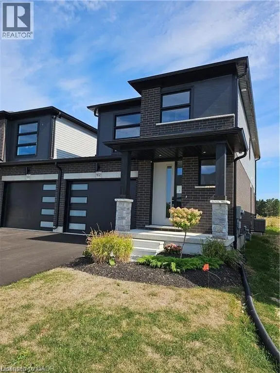 102 Thackeray Way, Harriston