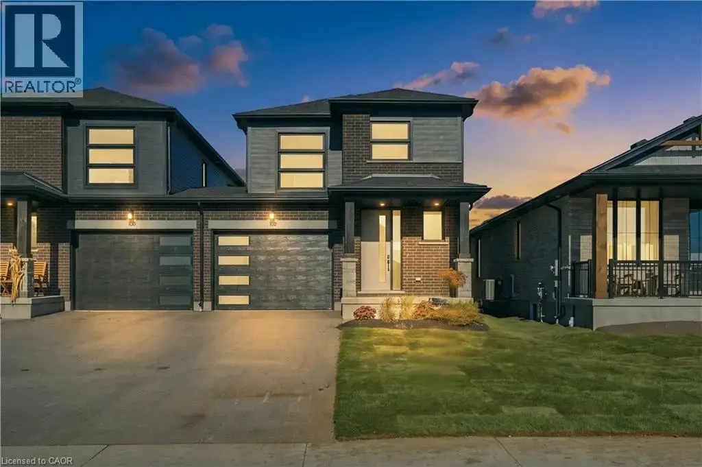 102 Thackeray Way, Harriston