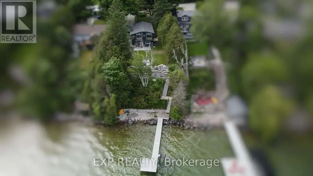 2295 Lakeshore Road E, Oro-Medonte