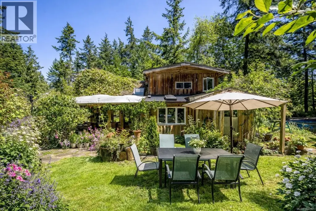 7555 Central Rd, Hornby Island