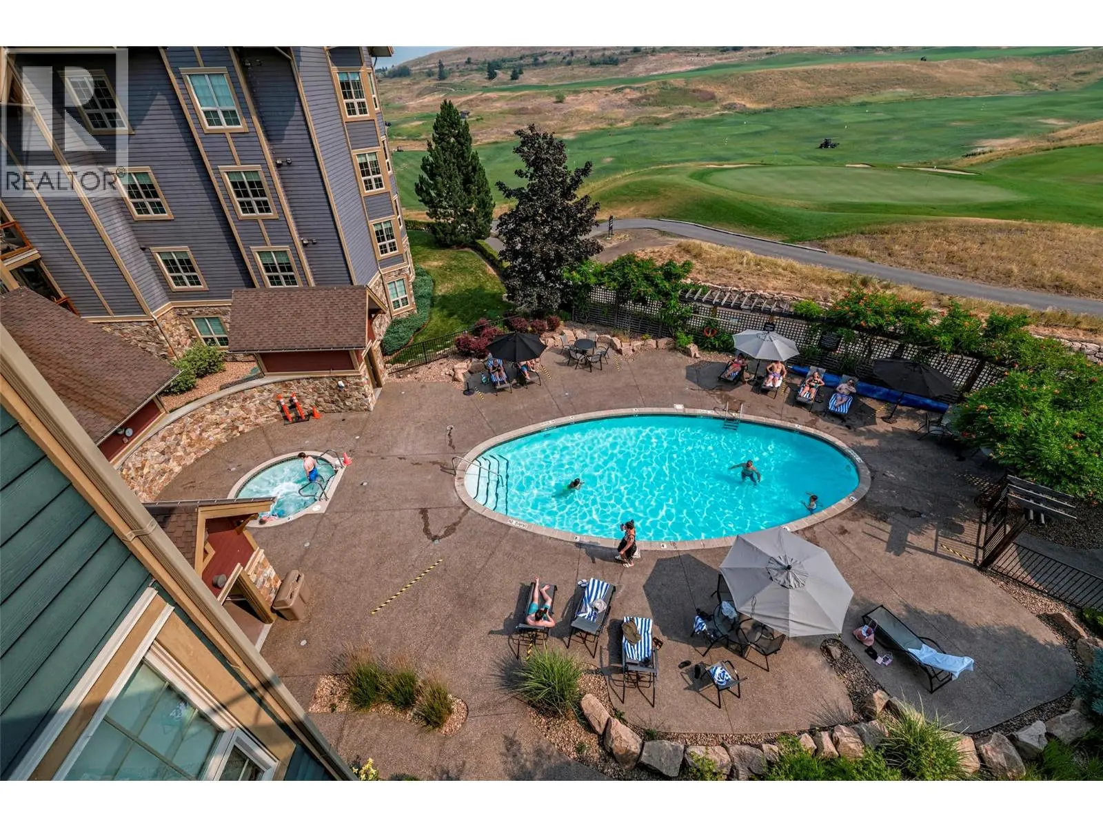 101 Village Centre Court Unit# 432. Vernon, British Columbia