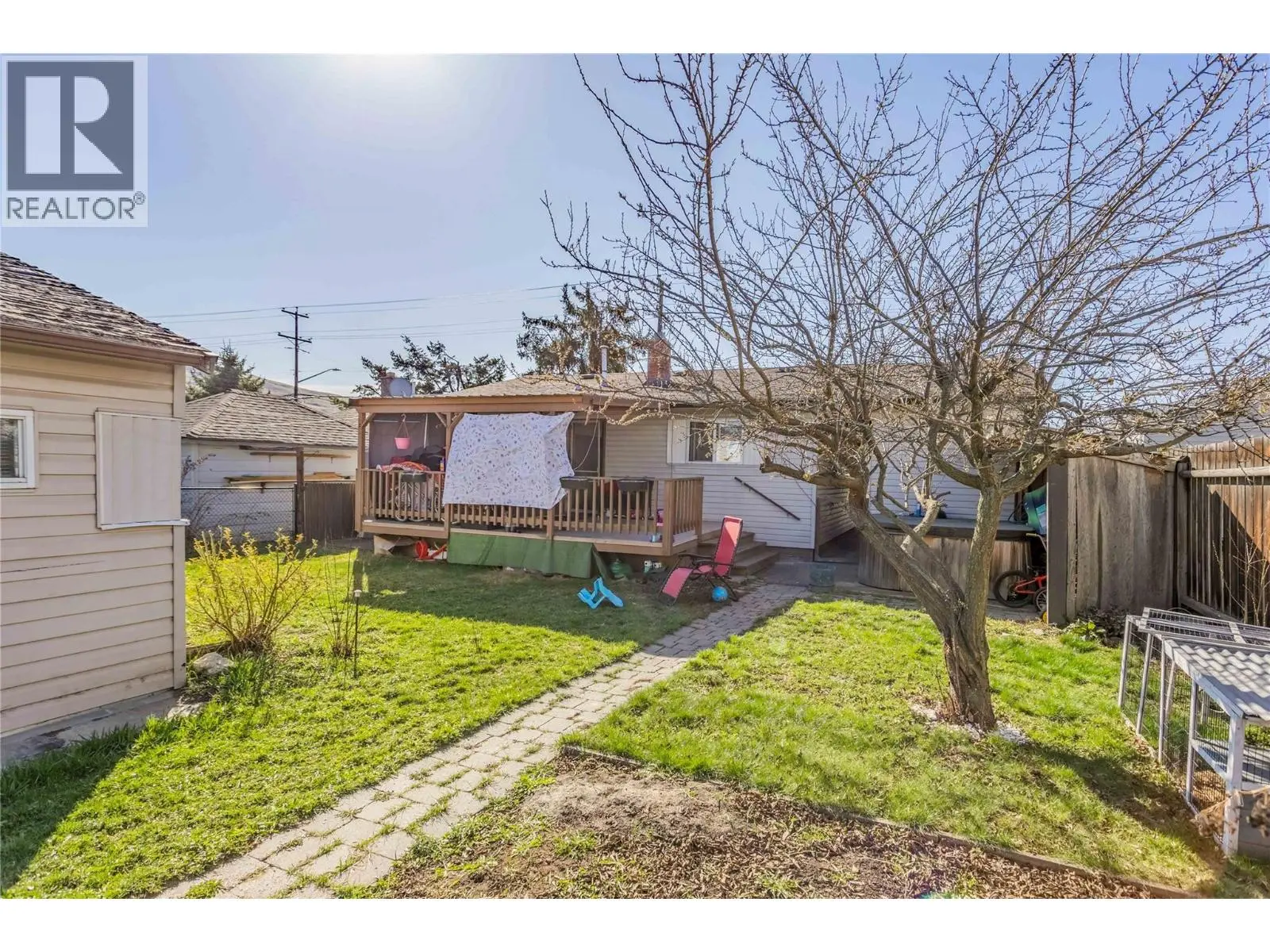 3144 Woodsdale Road. Lake Country, British Columbia