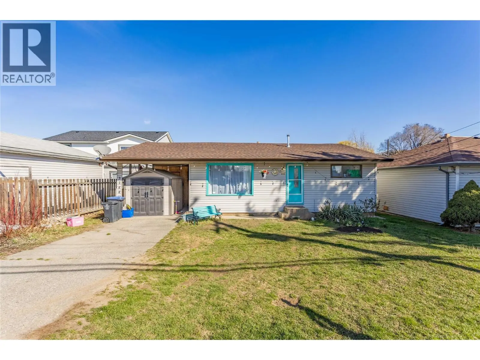 3144 Woodsdale Road. Lake Country, British Columbia