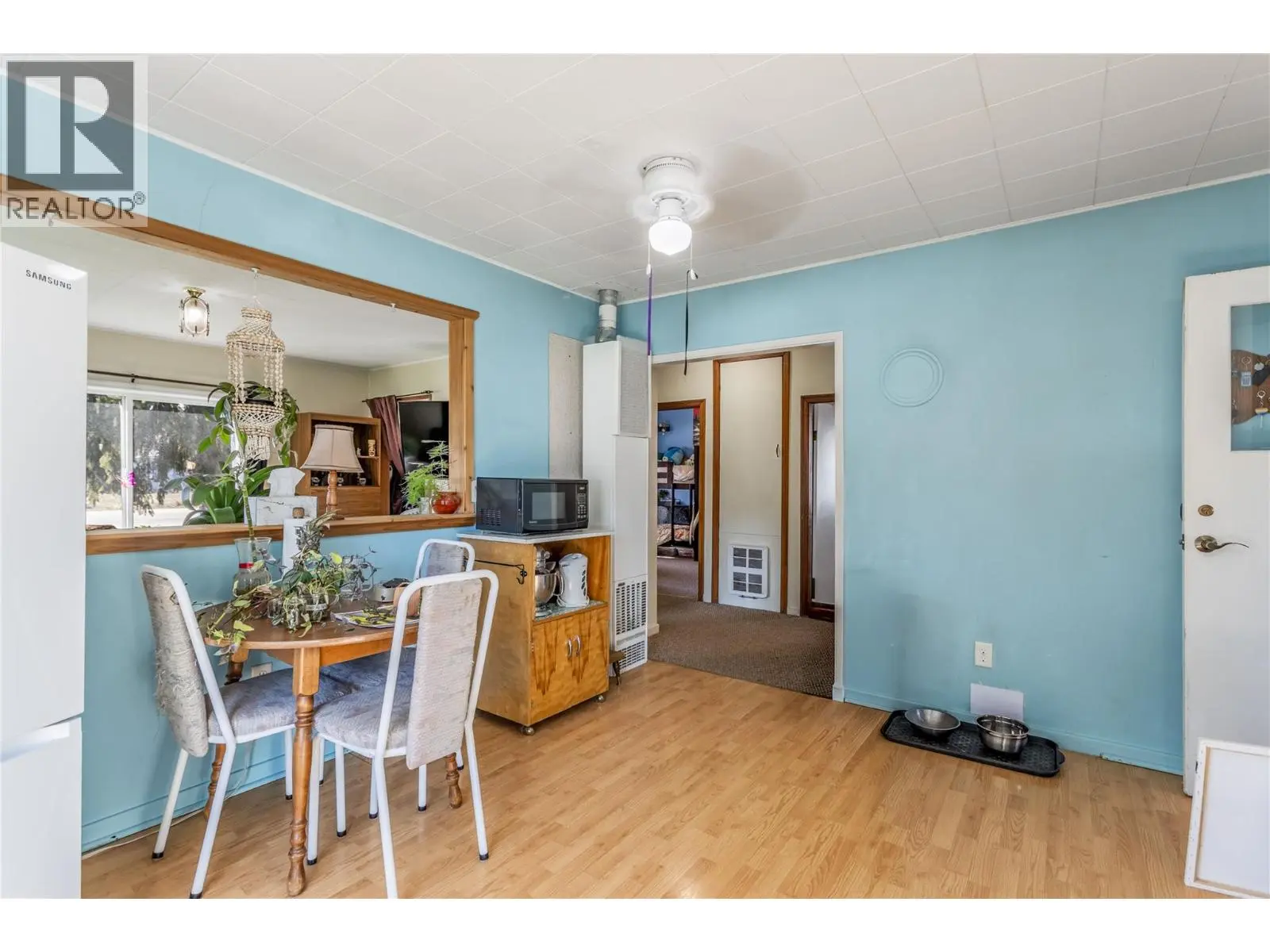 3156 Woodsdale Road. Lake Country, British Columbia