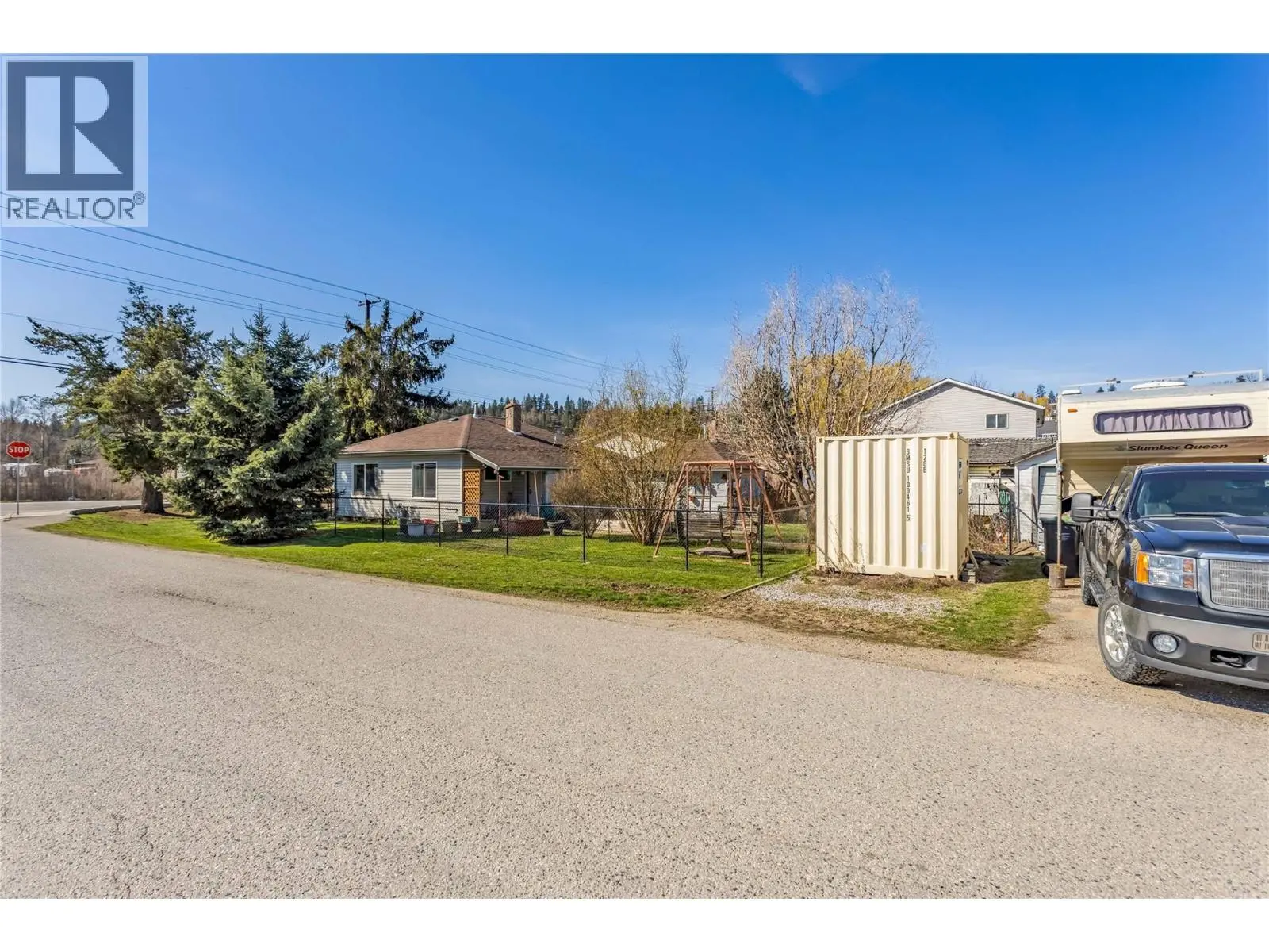 3156 Woodsdale Road. Lake Country, British Columbia