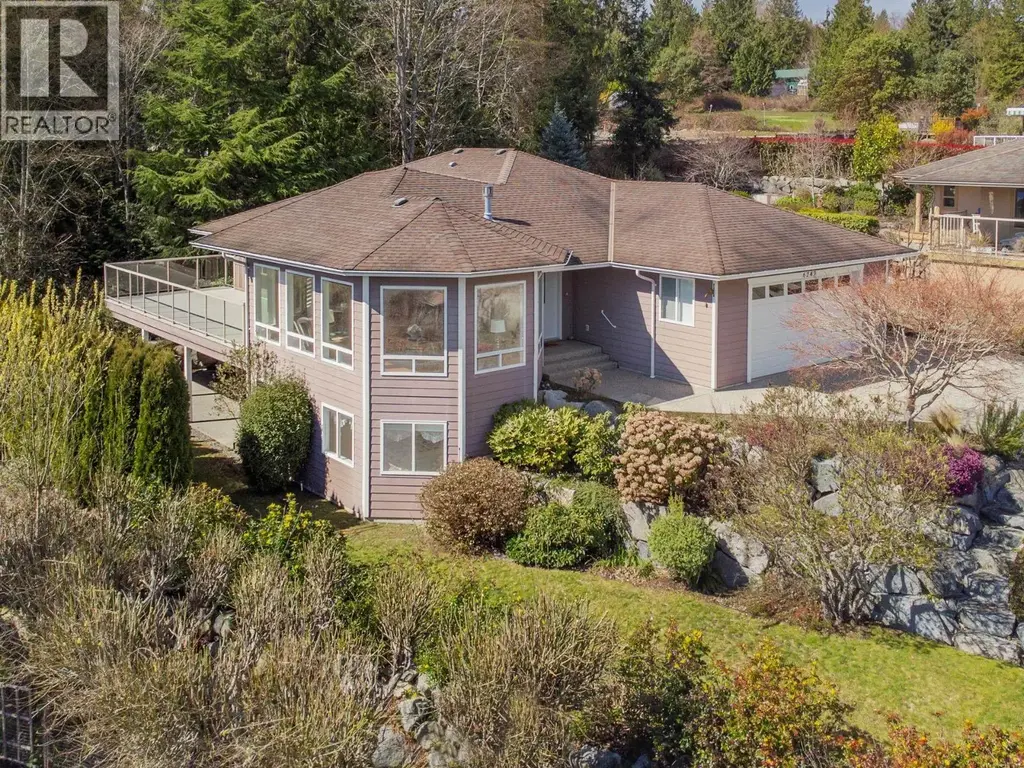 6249 Baillie Road, Sechelt