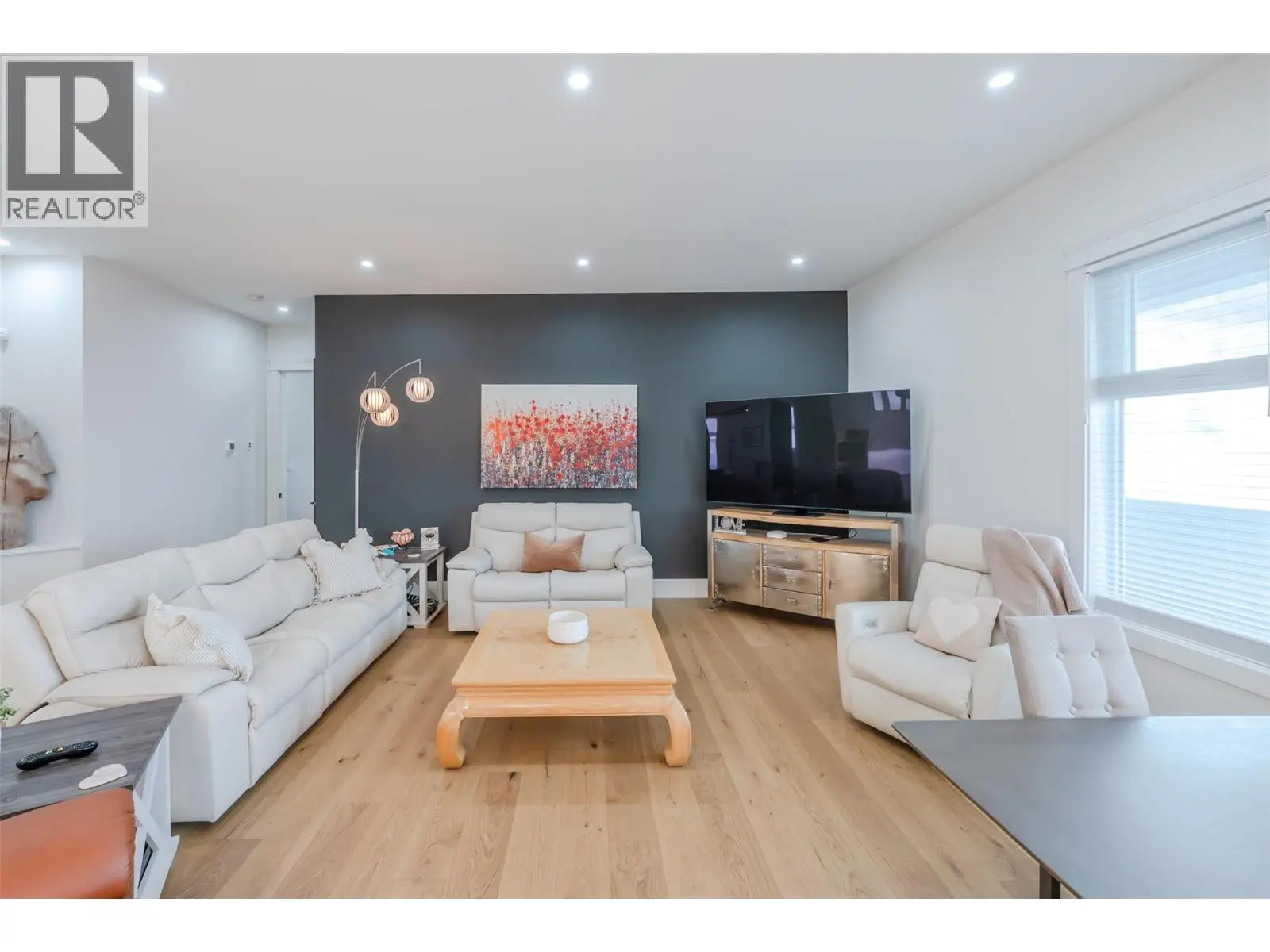 12102 Augusta Lane. Osoyoos, British Columbia