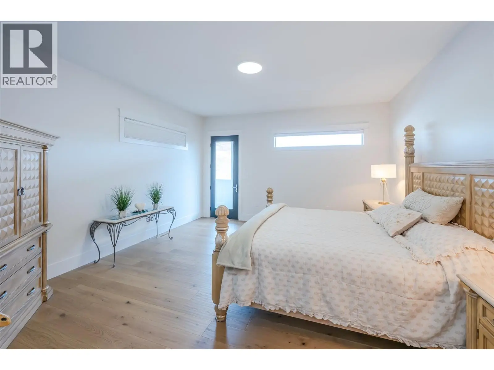 12102 Augusta Lane. Osoyoos, British Columbia