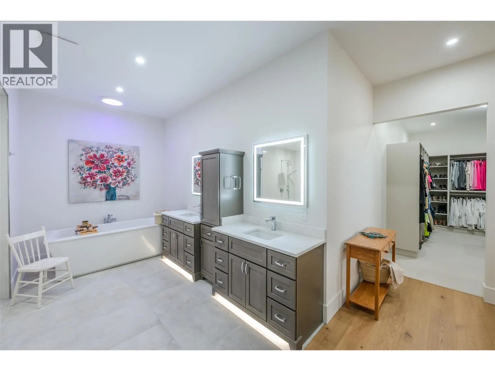 12102 Augusta Lane. Osoyoos, British Columbia
