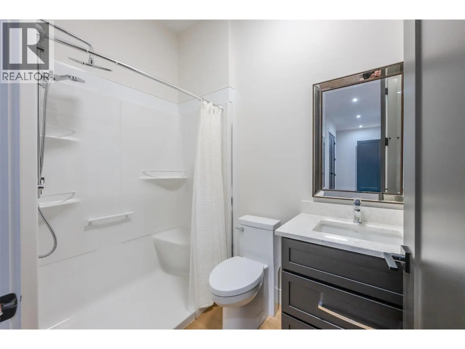 12102 Augusta Lane. Osoyoos, British Columbia
