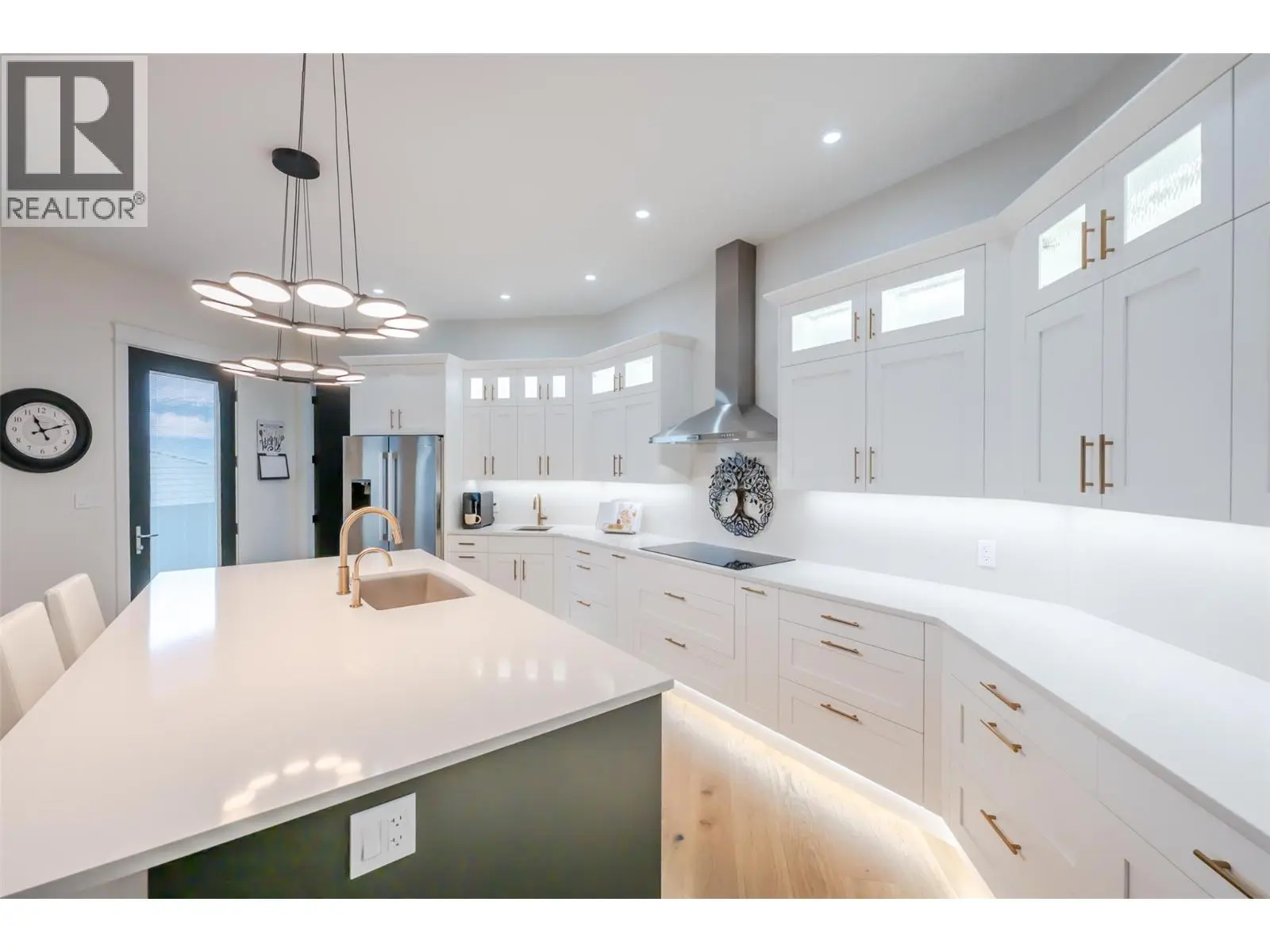 12102 Augusta Lane. Osoyoos, British Columbia