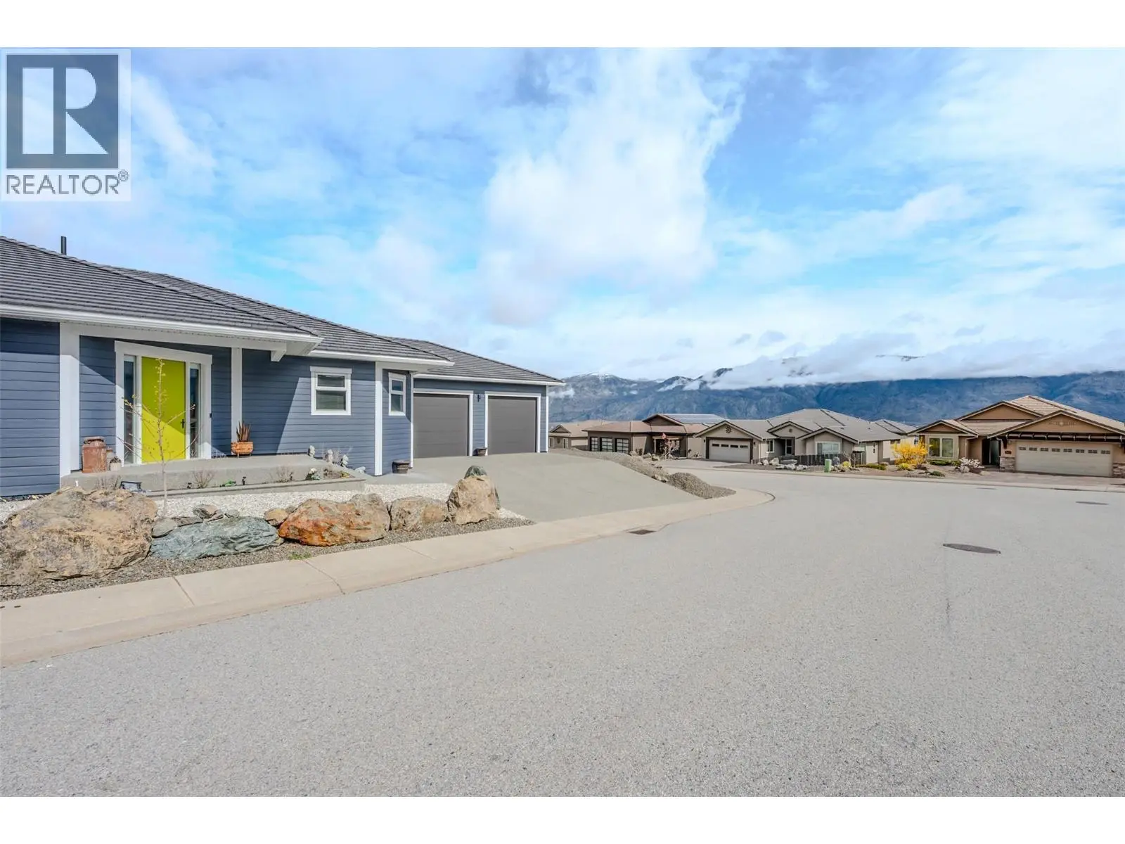 12102 Augusta Lane. Osoyoos, British Columbia