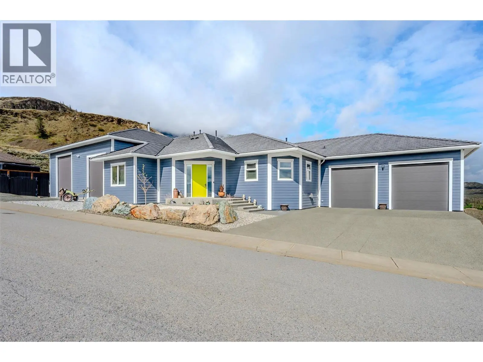 12102 Augusta Lane. Osoyoos, British Columbia