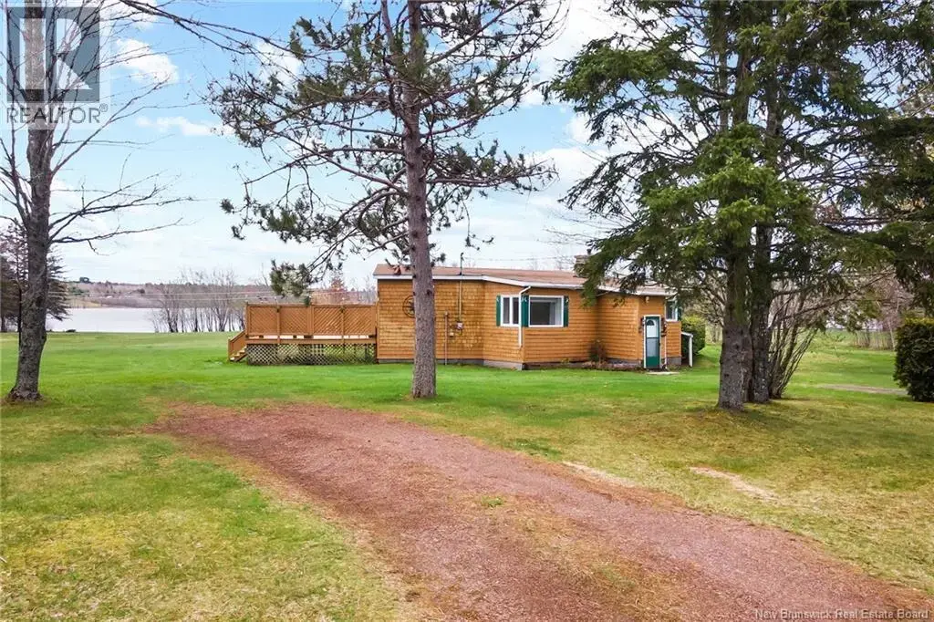 1520 Cox Point Road, Cumberland Bay