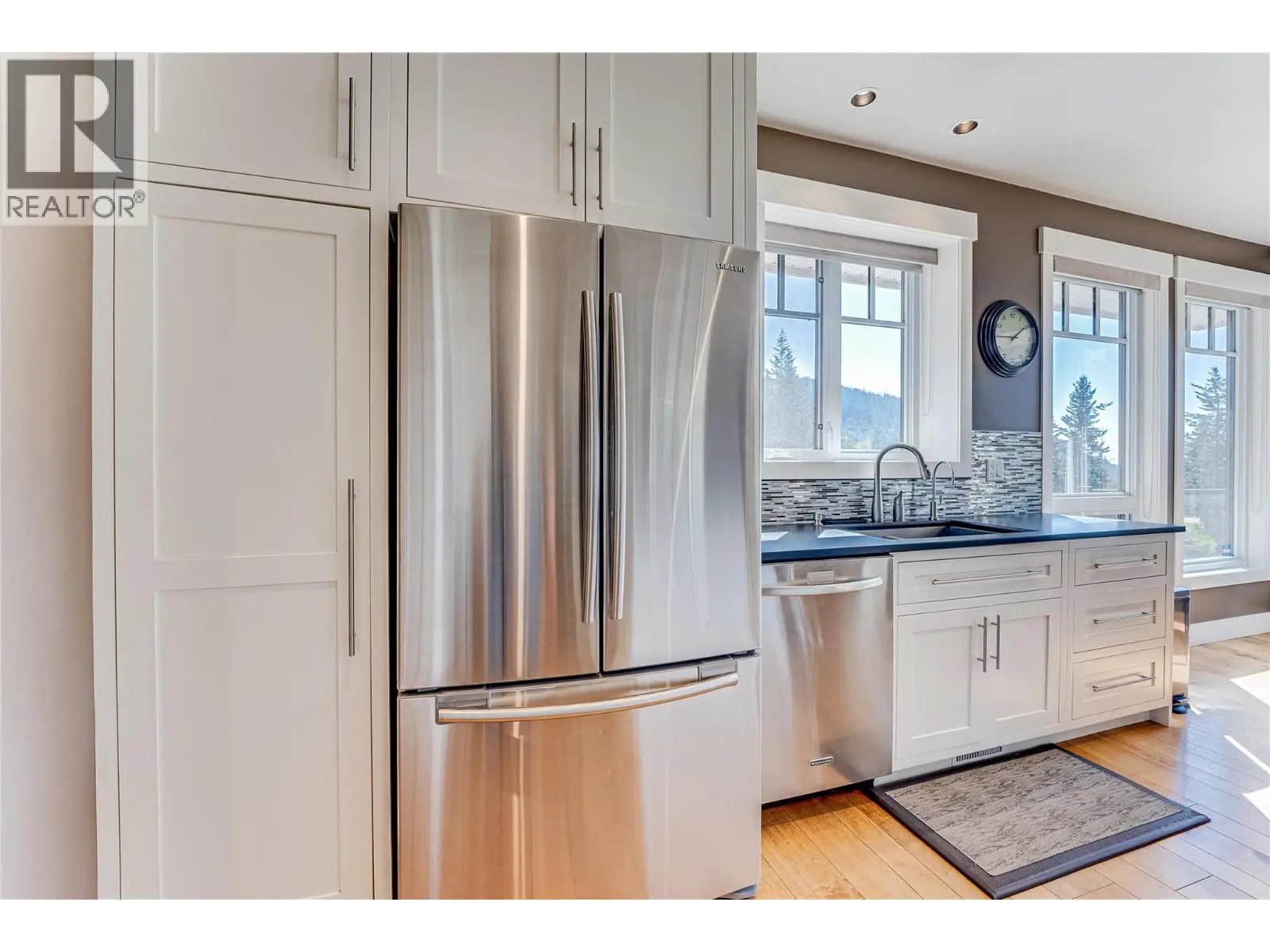 6054 Lynx Drive. Vernon, British Columbia