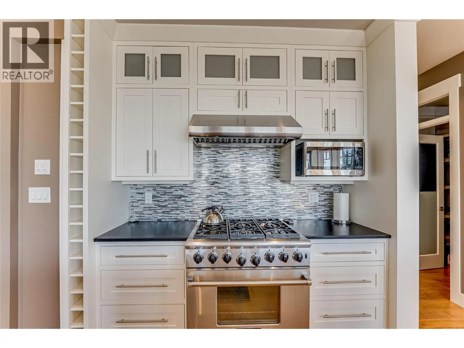6054 Lynx Drive. Vernon, British Columbia