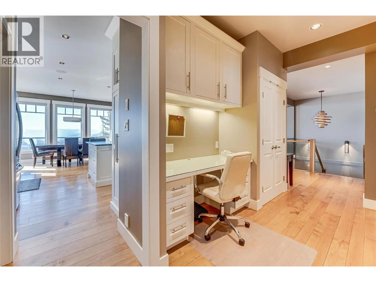 6054 Lynx Drive. Vernon, British Columbia