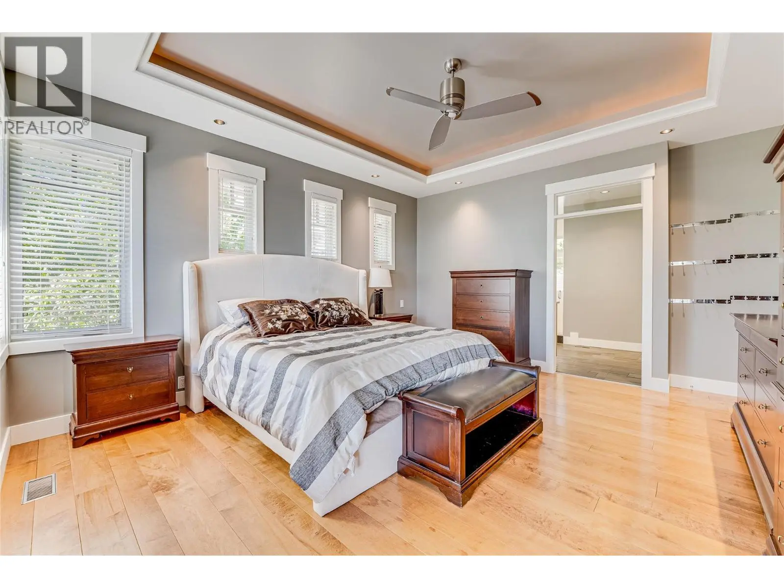 6054 Lynx Drive. Vernon, British Columbia