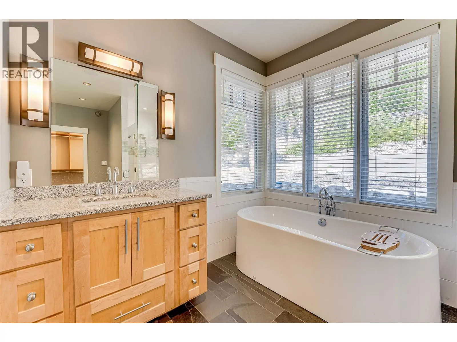 6054 Lynx Drive. Vernon, British Columbia