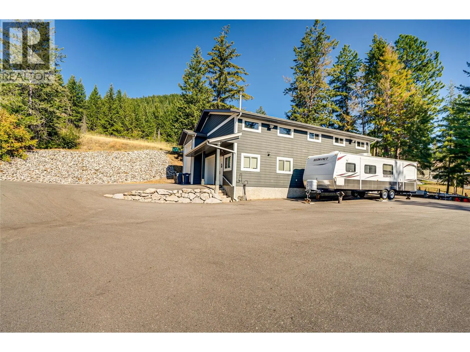 6054 Lynx Drive. Vernon, British Columbia
