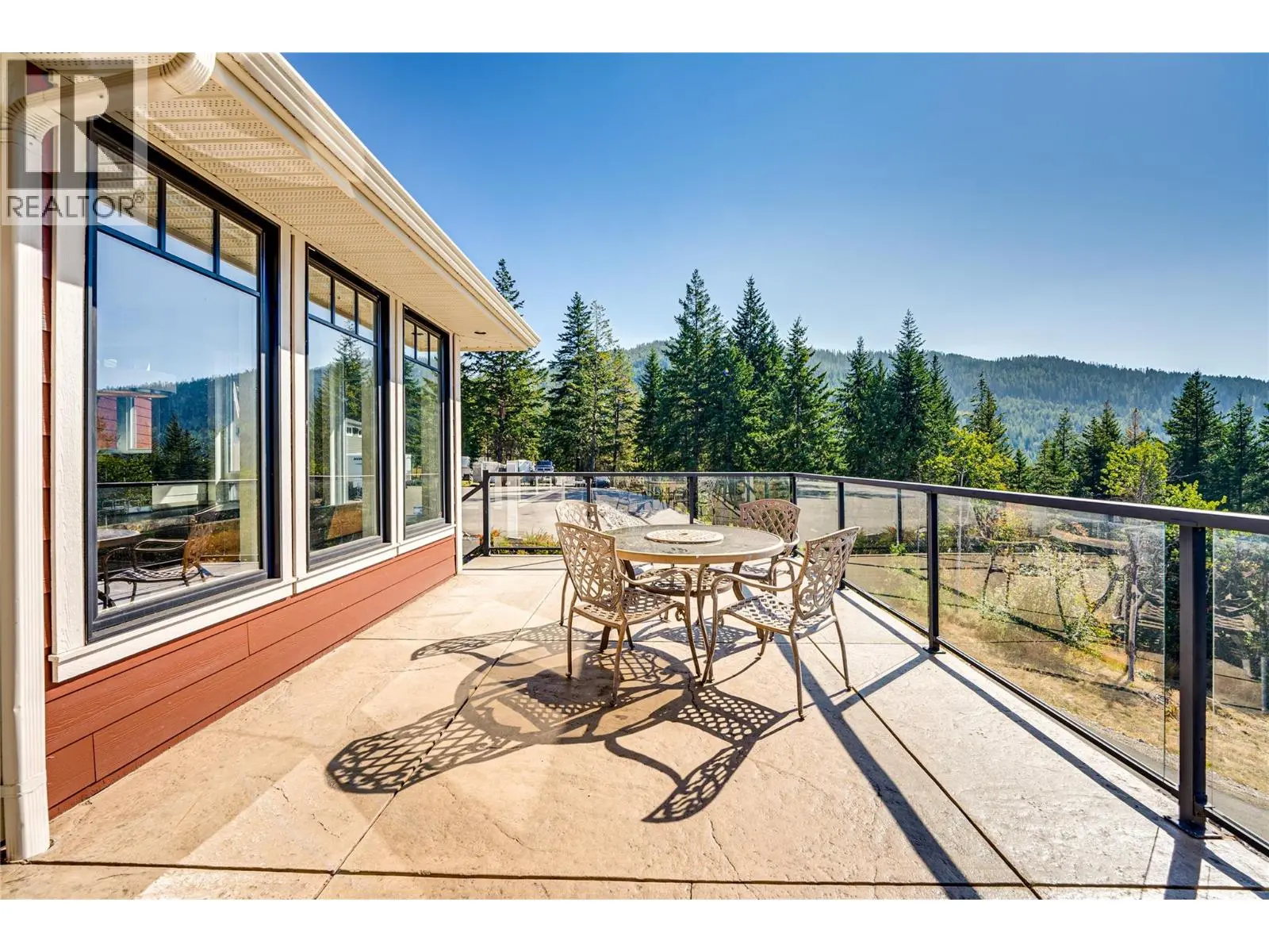 6054 Lynx Drive. Vernon, British Columbia