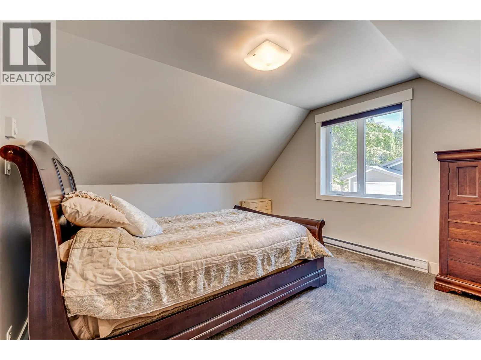 6054 Lynx Drive. Vernon, British Columbia