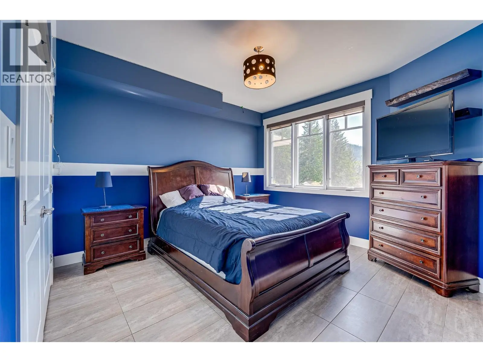 6054 Lynx Drive. Vernon, British Columbia