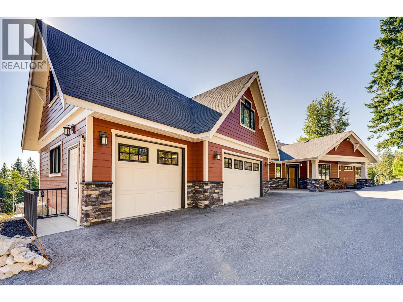 6054 Lynx Drive. Vernon, British Columbia